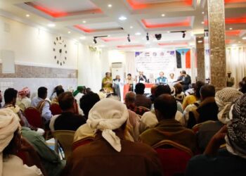 فريق التواصل وتعزيز الوعي السياسي بالمجلس الانتقالي يعقد لقاءً موسعاً بشرائح المجتمع المدني بمديريتي الديس الشرقية والريدة وقصيعر فريق التواصل وتعزيز الوعي السياسي بالمجلس الانتقالي يعقد لقاءً موسعاً بشرائح المجتمع المدني بمديريتي الديس الشرقية والريدة وقصيعر