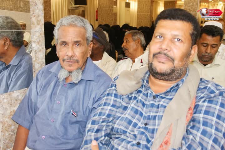 فريق التواصل وتعزيز الوعي السياسي بالمجلس الانتقالي يعقد لقاءً موسعاً بشرائح المجتمع المدني بمديريتي الديس الشرقية والريدة وقصيعر