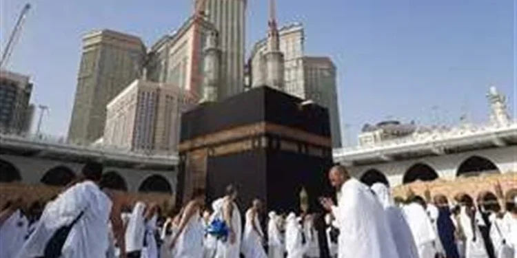 السعودية تعلن عن اشتراطات جديدة لدخول المعتمرين، تعرف عليها