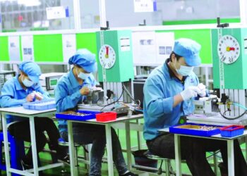 الصين تعزز هيمنتها على الليثيوم لتقييد تصدير التكنولوجيا