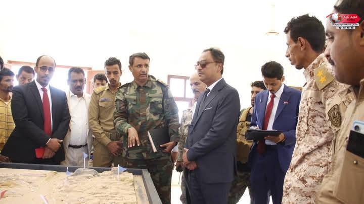 فريق التواصل وتعزيز الوعي السياسي بالانتقالي يلتقي قيادة المنطقة العسكرية الثانية ويزور مدرسة التدريب القتالي 4 فريق التواصل وتعزيز الوعي السياسي بالانتقالي يلتقي قيادة المنطقة العسكرية الثانية ويزور مدرسة التدريب القتالي