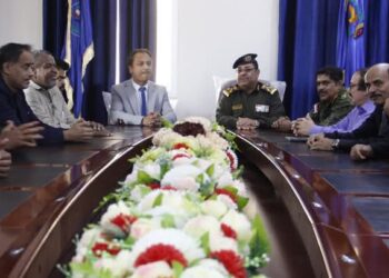 فريق التواصل وتعزيز الوعي السياسي بالمجلس الانتقالي يزور كلية الشرطة بحضرموت فريق التواصل وتعزيز الوعي السياسي بالمجلس الانتقالي يزور كلية الشرطة بحضرموت