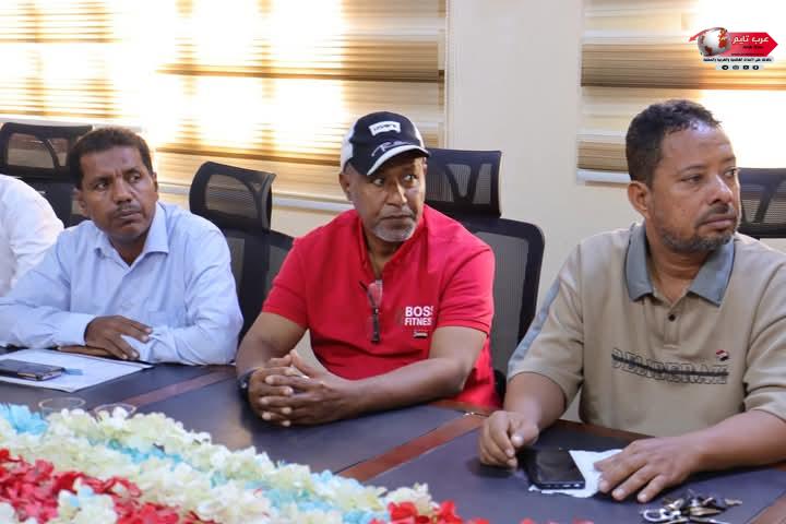 فريق التواصل وتعزيز الوعي السياسي يلتقي الهيئة التنفيذية لمنسقية المجلس الانتقالي الجنوبي بجامعة حضرموت 3 فريق التواصل وتعزيز الوعي السياسي يلتقي الهيئة التنفيذية لمنسقية المجلس الانتقالي الجنوبي بجامعة حضرموت