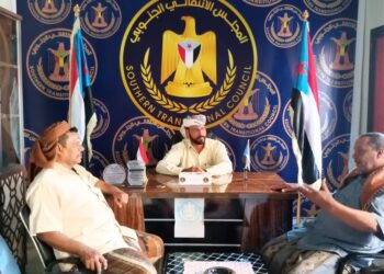 رئيس تنفيذية انتقالي الشحر يناقش مع مدير التعليم الفني آلية تنسيق الجهود رئيس تنفيذية انتقالي الشحر يناقش مع مدير التعليم الفني آلية تنسيق الجهود