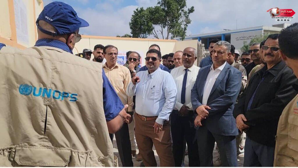 بتكلفة ( 4.5 ) مليون دولار معاون يضع حجر أساس لمشروع بناء مخازن اللقاحات المركزية والعاصمة عدن