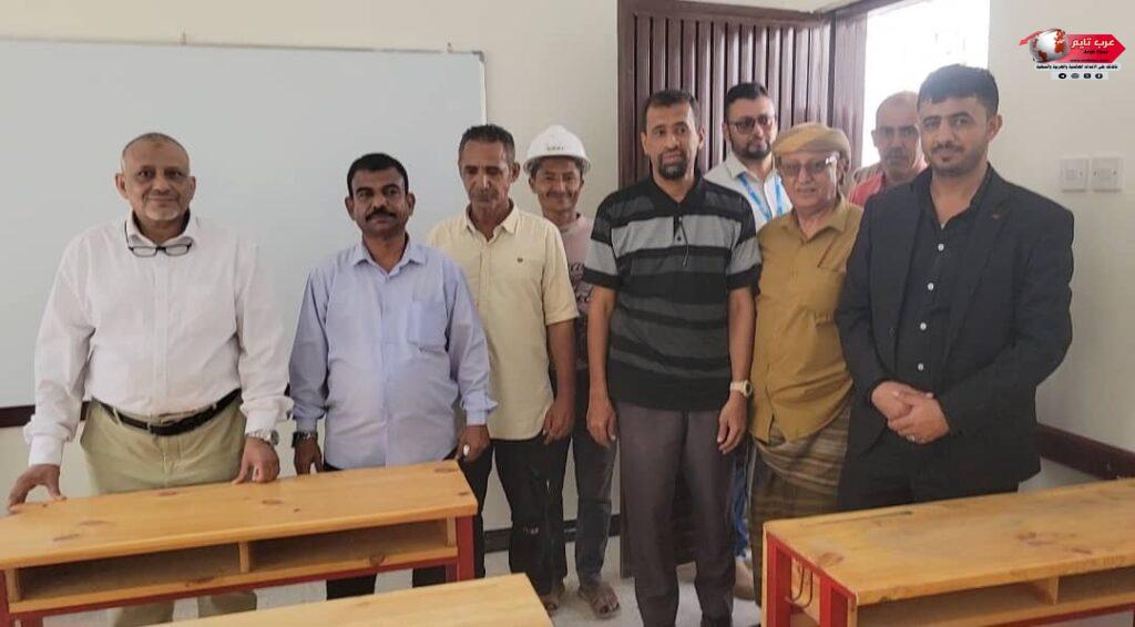 بتكلفة ( 130 ) ألف دولار..محلي المنصورة يفتتح مشروع بناء ( 6 ) فصول إضافية بثانوية أحمد خليفة "للبنين"