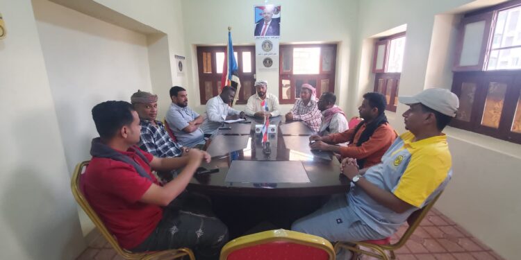 تنفيذية انتقالي الشحر تقف أمام الأوضاع الاقتصادية والخدمية بالمديرية تنفيذية انتقالي الشحر تقف أمام الأوضاع الاقتصادية والخدمية بالمديرية