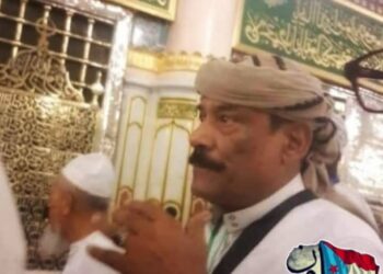 يبحثون عن هدايا باللون الأحمر.. ووطني الجنوبي غارق فيها!