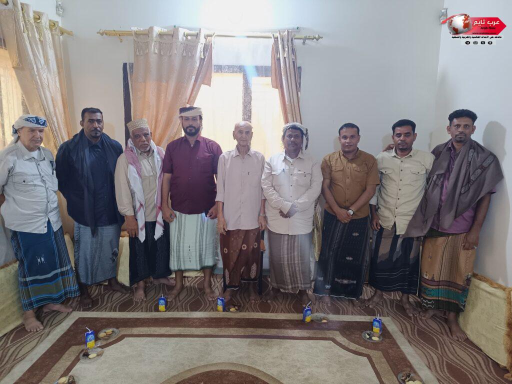 قيادة انتقالي الشحر تزور البروفسور احمد محمد بن بريك بمناسبة عيد الفطر المبارك