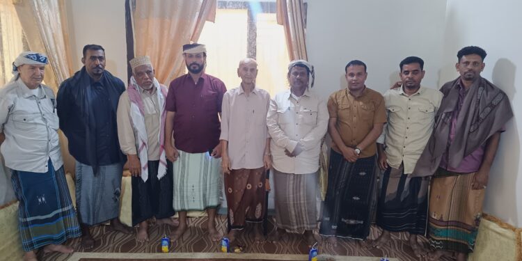 قيادة انتقالي الشحر تزور البروفسور احمد محمد بن بريك بمناسبة عيد الفطر المبارك قيادة انتقالي الشحر تزور البروفسور احمد محمد بن بريك بمناسبة عيد الفطر المبارك