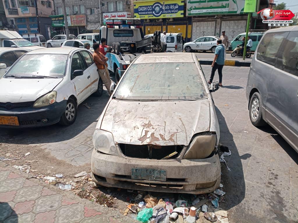 مدير عام المنصورة يؤكد بإستمرار حملة رفع السيارات المتهالكة من شوارع المديرية