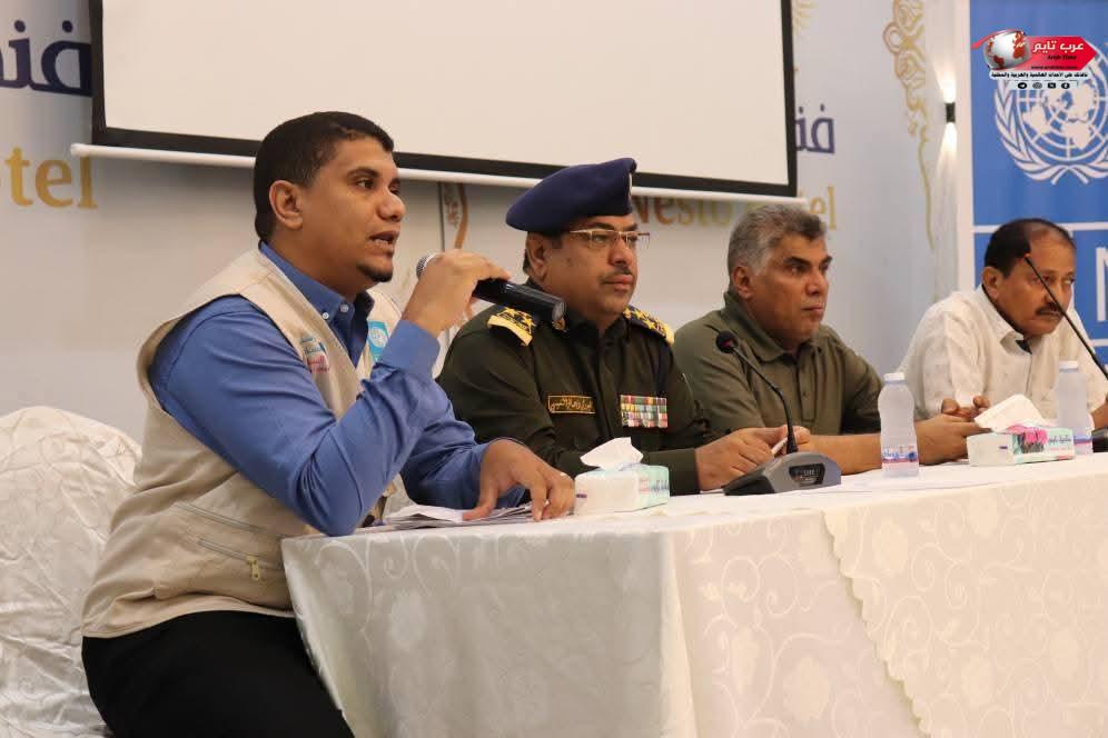 مدير كلية الشرطة حضرموت يشهد ورشة نقاشية حول تعزيز آليات التنسيق بين الأجهزة الأمنية واللجان المجتمعية بمدينة المكلا