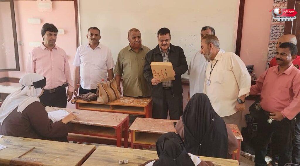 خلال تدشينه إمتحانات إنهاء الثانوية العامة مدير عام المنصورة يؤكد أهمية الإمتحانات لترسيخ المعلومات لطلبة المدارس 1 خلال تدشينه إمتحانات إنهاء الثانوية العامة مدير عام المنصورة يؤكد أهمية الإمتحانات لترسيخ المعلومات لطلبة المدارس