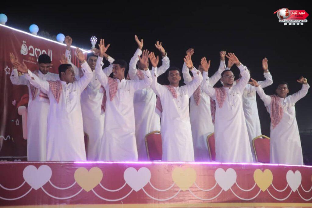 منطقة مشطة بتريم تحتفي بزفاف 40 عريساً وعروسة في مهرجان المودة العاشر