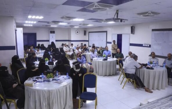 منسقية جامعة حضرموت ونقابة الصحفيين الجنوبيين ينظمان ورشة عمل حول وسائل الإعلام والرأي العام..