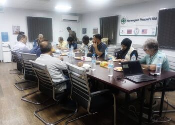 مكتب تنسيق الأعمال المتعلقة بالألغام [YMACC] يعقدالاجتماع الدوري الشهري لمدراء البرامج (الشركاء المنفذين)