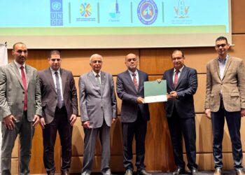 أطباء بلا حدود تؤكد استمرار دعمها للقطاع الصحي في شبوة