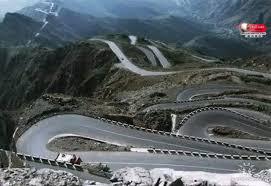 ناشط حقوقي يحذر : “خط عقبة ثرة” يهدد العاصمة عدن.. ناشط حقوقي يحذر : “خط عقبة ثرة” يهدد العاصمة عدن..