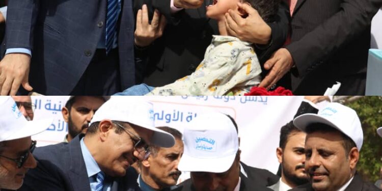 دولة رئيس الوزراء و معالي وزير الصحة يدشنان حملة التطعيم الطارئة ضد الفيروس القاتل المسبب لشلل الاطفال