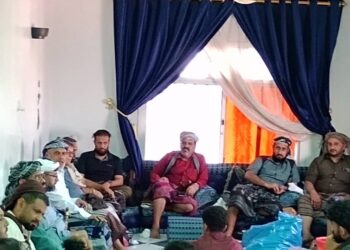 وساطة قبلية تقود مصالحة تاريخية تنهي خلافاً قبليا حساساً في العاصمة عدن
