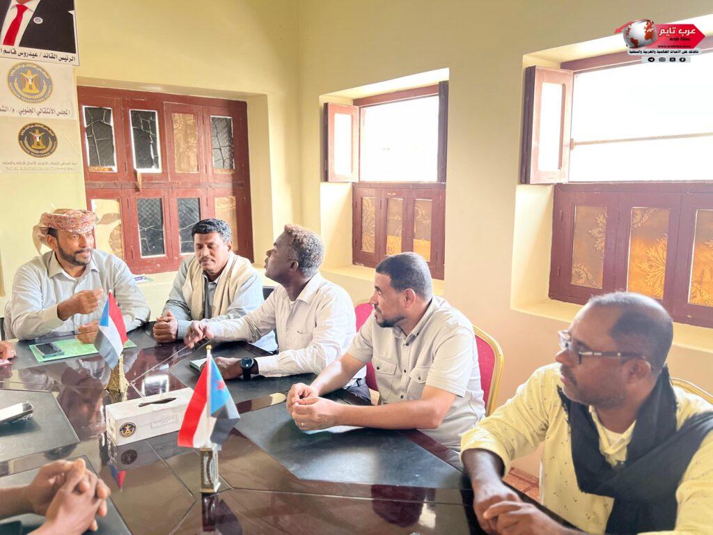 تنفيذية انتقالي مديرية الشحر تعقد إجتماعها الدوري لشهر يوليو وتناقش قضايا المدينة 1 تنفيذية انتقالي مديرية الشحر تعقد إجتماعها الدوري لشهر يوليو وتناقش قضايا المدينة