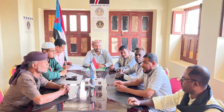 تنفيذية انتقالي مديرية الشحر تعقد إجتماعها الدوري لشهر يوليو  وتناقش قضايا المدينة