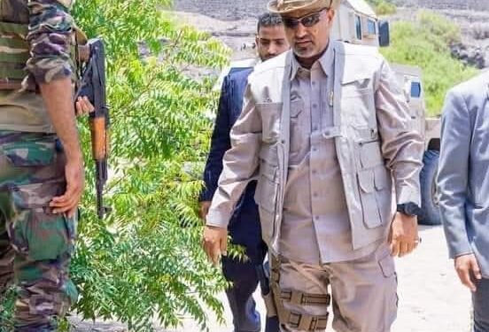 ناشط حقوقي جنوبي بارز يكتب: وصلوها إلى عملاء مراكز النفوذ اليمني… لن تمر مخططاتكم! ناشط حقوقي جنوبي بارز يكتب: وصلوها إلى عملاء مراكز النفوذ اليمني… لن تمر مخططاتكم!