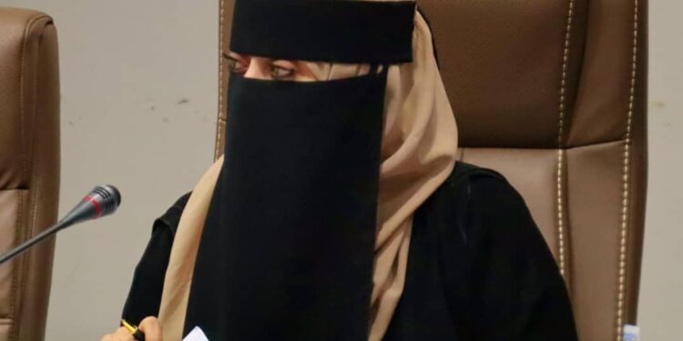 الهالة الزائفة والهيبة الحقيقية