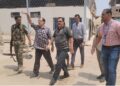 مدير عام المنصورة يطلع على المساحة المخصصة لبناء مركز سوء التغذية للأطفال مدير عام المنصورة يطلع على المساحة المخصصة لبناء مركز سوء التغذية للأطفال