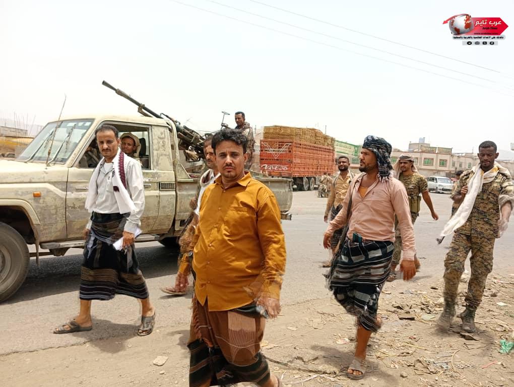 أهالي المسيمير يشيدوا بجهود مدير مكتب الصناعة والتجارة وقائد الحزام الأمني وشرطة المديرية في مراقبة التجار وضبط الأسعار