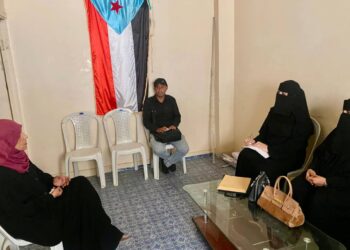 فريق من مجلس المستشارين يطّلع على جهود مركز عدن للتوعية من خطر المخدرات في العاصمة عدن