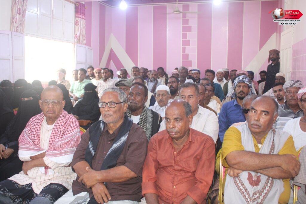 بحضور فريق التوجيه والرقابة الرئاسي الشحر تؤكد تأييدها لقرارات الرئيس الزبيدي والبيان السياسي للانتقالي وتتأهب للاحتفال بذكرى ١٤ اكتوبر 13 بحضور فريق التوجيه والرقابة الرئاسي الشحر تؤكد تأييدها لقرارات الرئيس الزبيدي والبيان السياسي للانتقالي وتتأهب للاحتفال بذكرى ١٤ اكتوبر