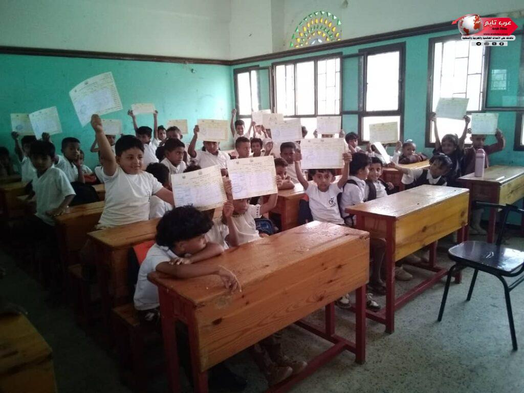 إدارة مدرسة الشهيد عباس بالمسيمير تشكر مدير مكتب التربية والتعليم بالمديرية الأستاذ وجدي طلحة