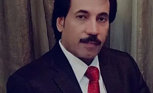 نائب رئيس تحرير صحيفتي عدن الأمل وعرب تايم يرد على هاني البيض: “حضرموت قلب الجنوب العربي.. وليست ضيفًا عليه”! نائب رئيس تحرير صحيفتي عدن الأمل وعرب تايم يرد على هاني البيض: “حضرموت قلب الجنوب العربي.. وليست ضيفًا عليه”!