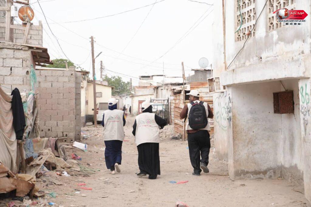 باحثات الجهاز المركزي للإحصاء يواصلن النزول الميداني في عدن ولحج ضمن تحضيرات مسح ميزانية الأسرة 2025/2026م 2 باحثات الجهاز المركزي للإحصاء يواصلن النزول الميداني في عدن ولحج ضمن تحضيرات مسح ميزانية الأسرة 2025/2026م