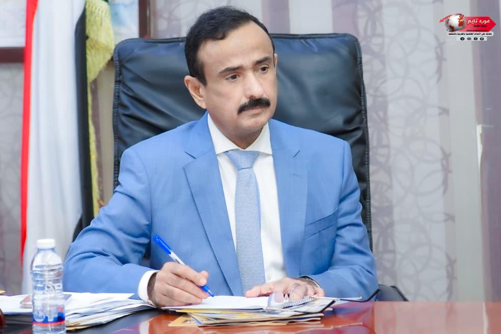 المحافظ بن الوزير يبحث مع نائب وزير المياه والبيئة سبل دعم وتطوير القطاع في شبوة