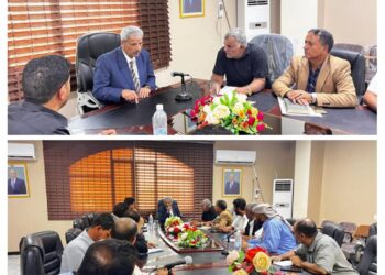 محافظ لحج يشدد على توريد الموارد للبنك المركزي وتعزيز الرقابة على الأسعار والأداء المالي