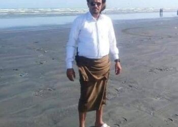 الناشط عبدالرزاق باخبيره يهنئ الاستاذ حسام محلوي بمنأسبة ارتزاقه بمولود جديد