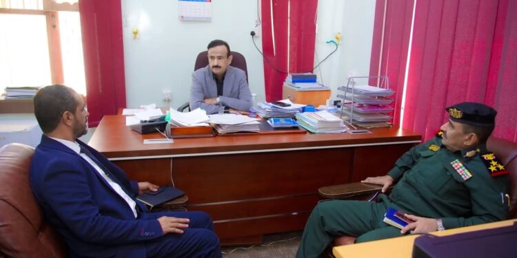 المحافظ بن الوزير يتابع مشروع تأهيل 11مستشفى بتمويل الإمارات المحافظ بن الوزير يتابع مشروع تأهيل 11مستشفى بتمويل الإمارات