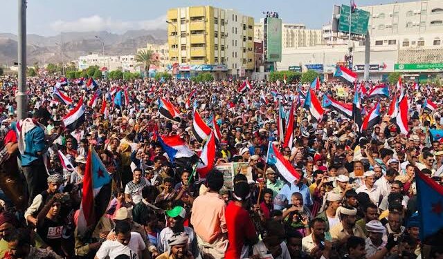 المناطقية في الجنوب.. أداة قديمة بثوب جديد لتقويض مشروع الدولة الجنوبية المناطقية في الجنوب.. أداة قديمة بثوب جديد لتقويض مشروع الدولة الجنوبية