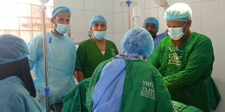 مستشفى أحور العام يواصل إجراء العمليات القيصرية مستشفى أحور العام يواصل إجراء العمليات القيصرية