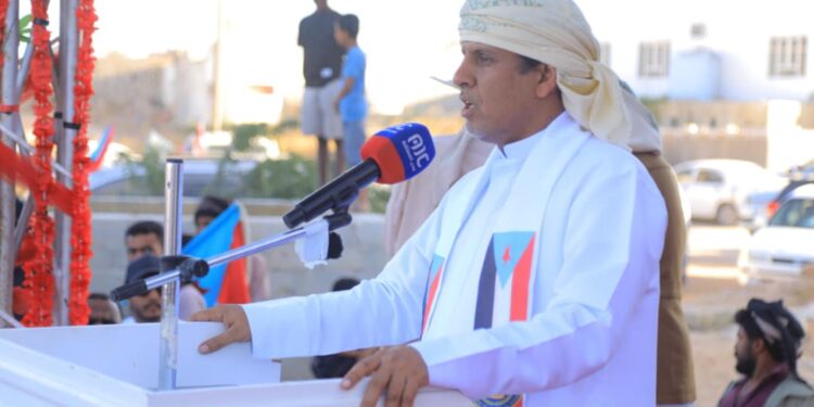 الشيخ باكريت: انضمام القبائل إلى الاعتصام الشعبي رسالة واضحة وتأييد لمطالب قيام دولة الجنوب العربي الشيخ باكريت: انضمام القبائل إلى الاعتصام الشعبي رسالة واضحة وتأييد لمطالب قيام دولة الجنوب العربي