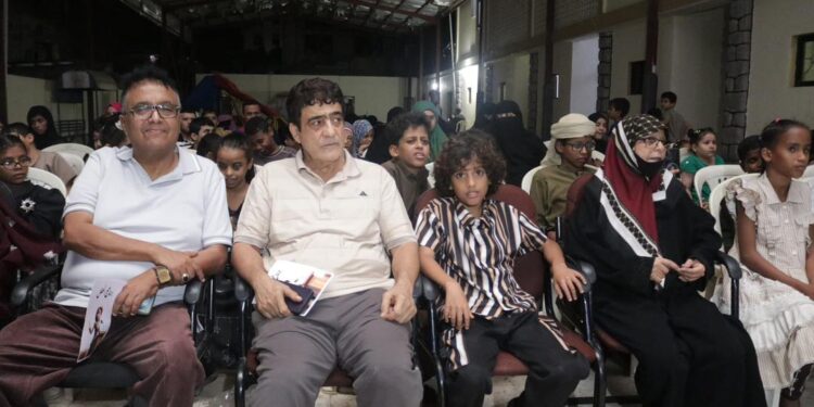 الإفطار والأمسية الأولى والكبرى في العاصمة عدن