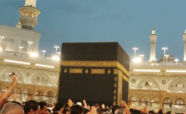 ضيوف الرحمن حين تتحول العمرة من سكينة الروح إلى كسرة قلب بسبب “جشع الوكالات”