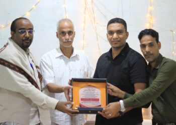 برعاية السلطة المحلية بمديرية الشحر الأستاذ عادل أحمد باعكابه و مدير مكتب الصحه والسكان بمديرية الشحر الأستاذ سالم محمد الغرابي