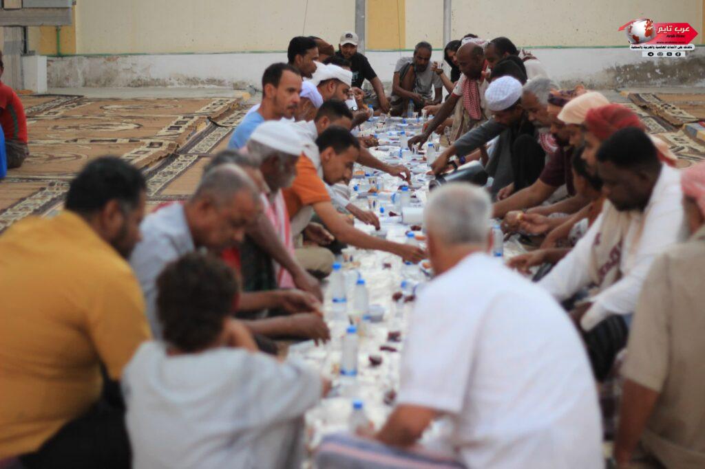 برعاية السلطة المحلية بمديرية الشحر الأستاذ عادل أحمد باعكابه و مدير مكتب الصحه والسكان بمديرية الشحر الأستاذ سالم محمد الغرابي