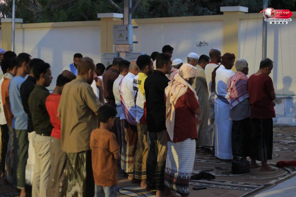 برعاية السلطة المحلية بمديرية الشحر الأستاذ عادل أحمد باعكابه و مدير مكتب الصحه والسكان بمديرية الشحر الأستاذ سالم محمد الغرابي