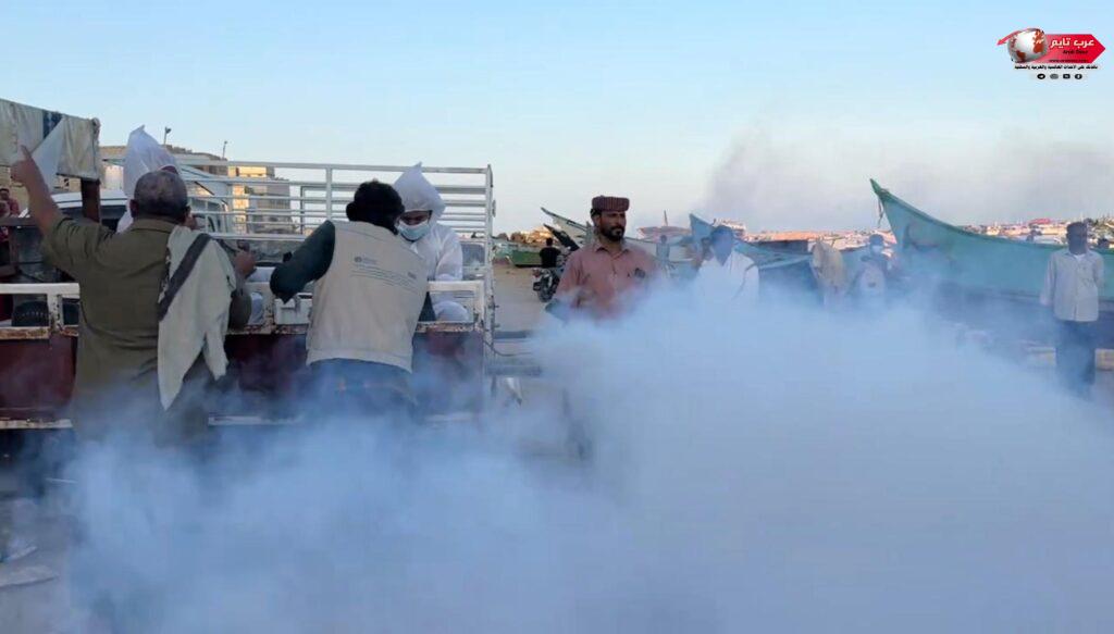 قيادة المجلس الإنتقالي بمديرية الشحر يدشن حملة واسعة للرش الضبابي لمكافحة الحشرات والأمراض