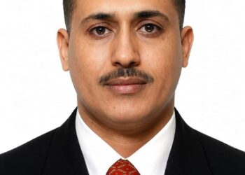 بأمر الشارع الجنوبي تهمة الخيانة العظمى تتحول إلى أرفع وسام شرف وطني للرئيس الزبيدي بأمر الشارع الجنوبي تهمة الخيانة العظمى تتحول إلى أرفع وسام شرف وطني للرئيس الزبيدي